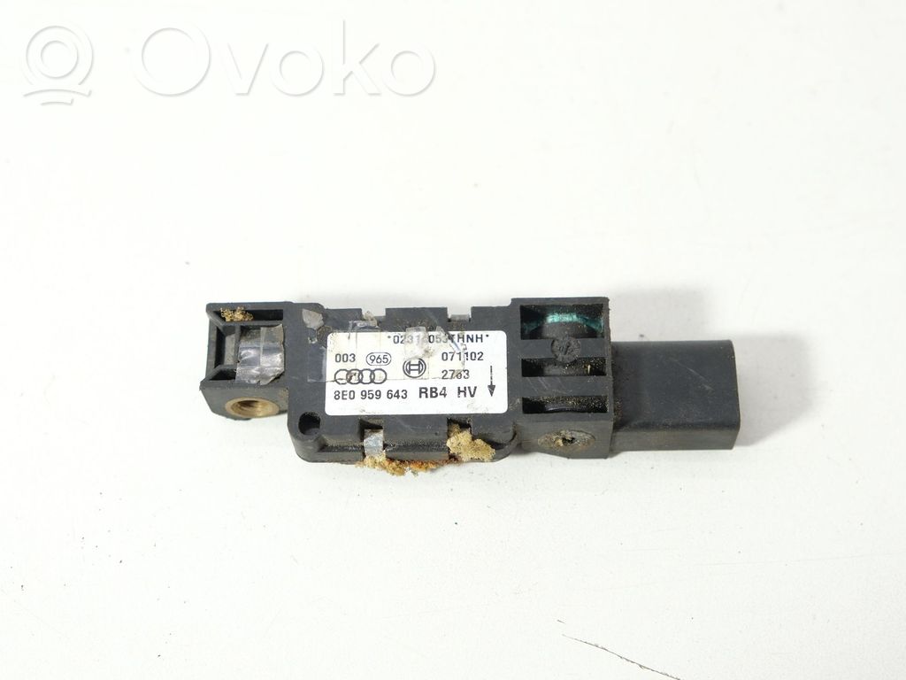 Airbagsensor Crashsensor Drucksensor   8E0959643