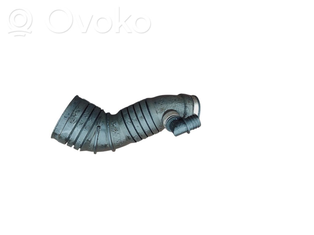 Audi A4 S4 B6 8E 8H Ilmanoton letku 
