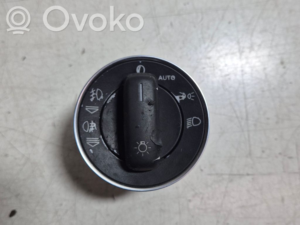 Light switch   4E0941531C