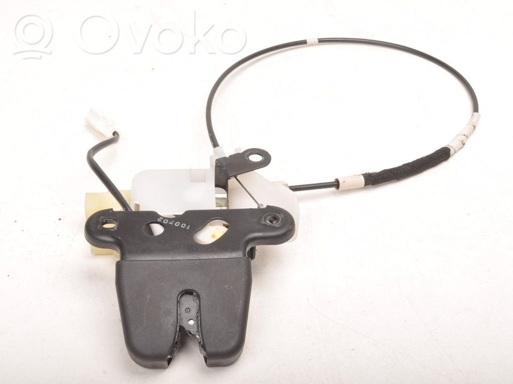 Tailgate/boot cover trim set