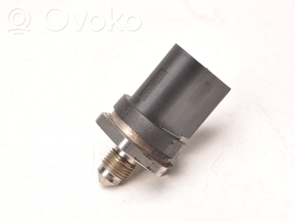Sensor de presión de combustible   0261545072