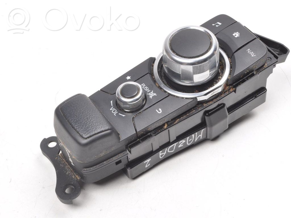 Mazda 2 Central console control unit 