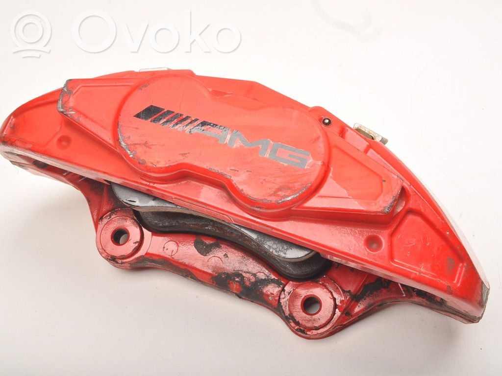 Mercedes-Benz A W176 Zacisk hamulcowy przedni 