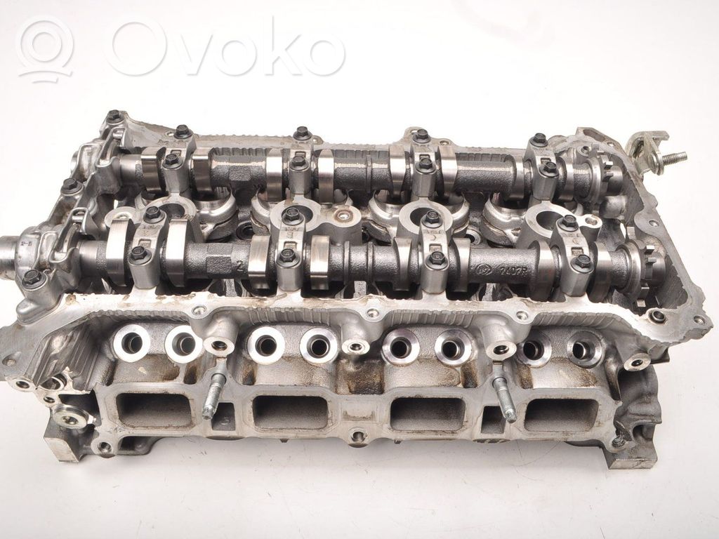 Renault Captur II Engine head 