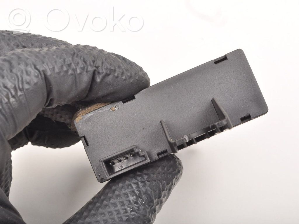 BMW 3 E46 Boîtier module alarme 