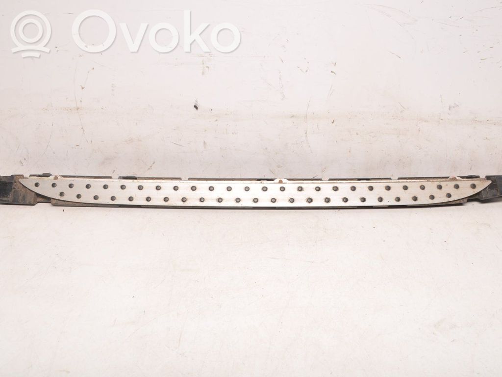 BMW X3 E83 Front sill (body part) 