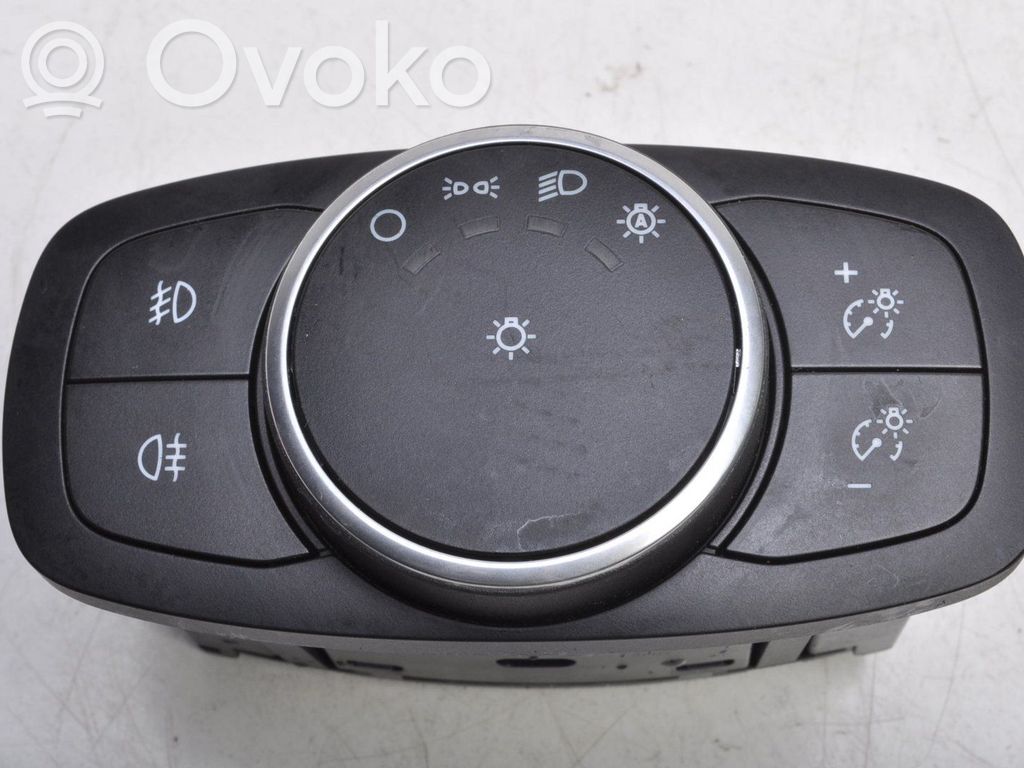 Ford Fiesta Interruptor de luz 