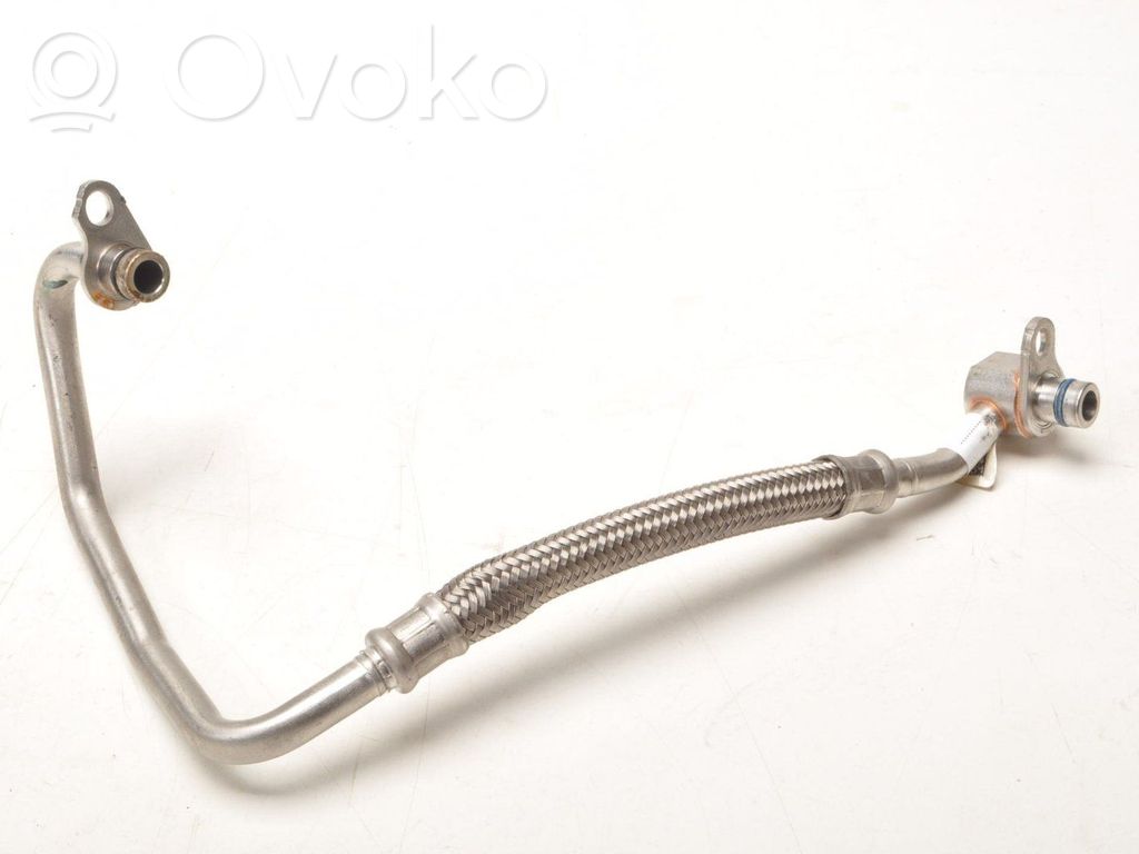 BMW 5 G60 G61 Tubo flessibile mandata olio del turbocompressore turbo 