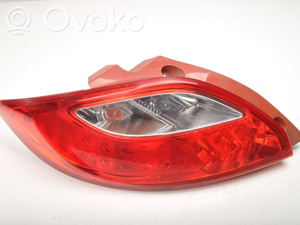 Rear/tail lights   D65151160
