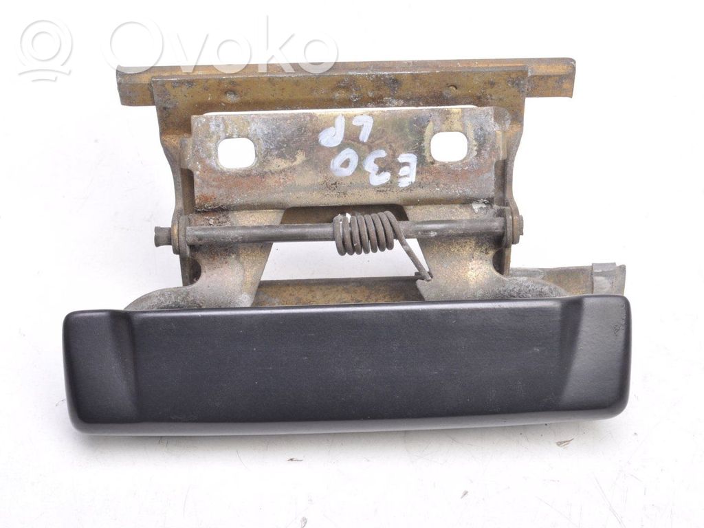 BMW 3 E30 Manecilla externa puerta delantera 
