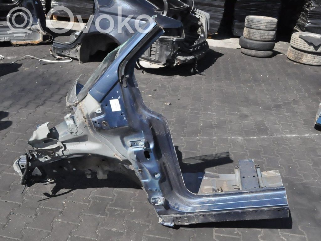 Panel lateral delantero