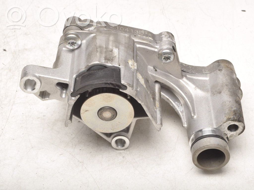 Water pump   L1BG8501AA