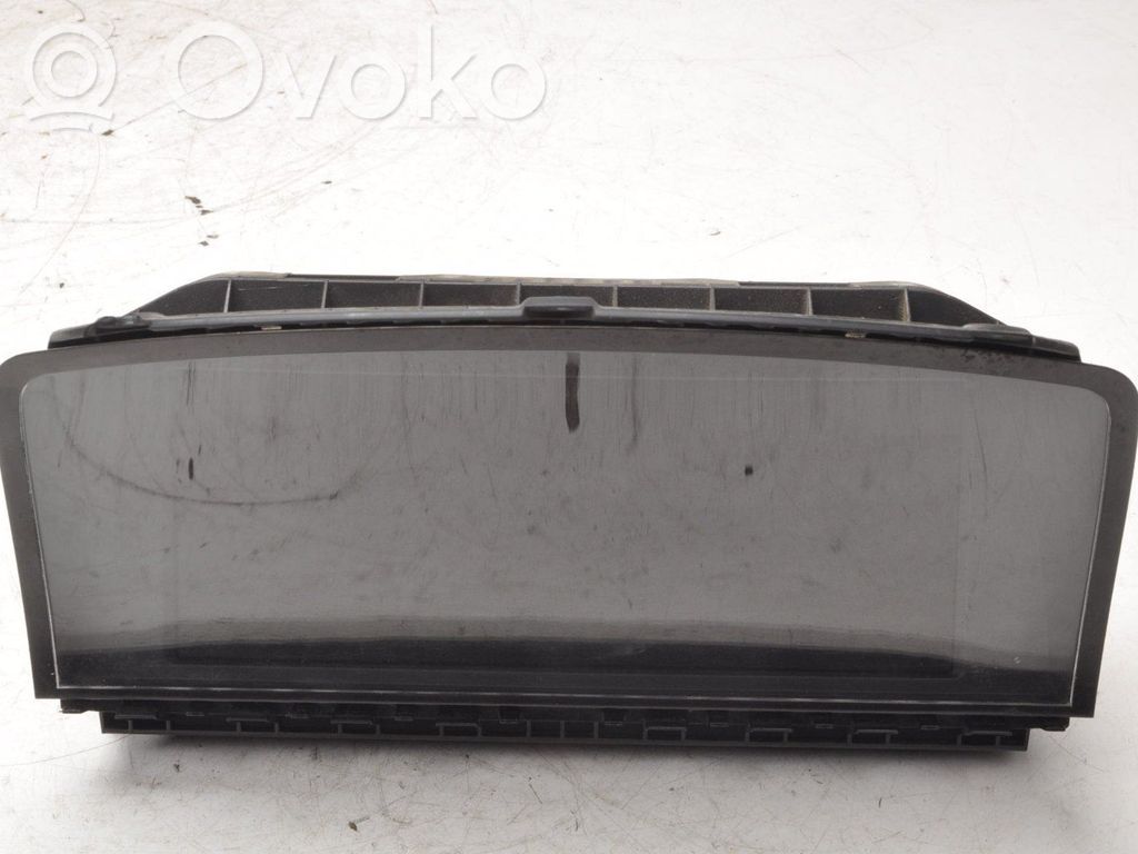 Screen/display/small screen   8385449,6933162
