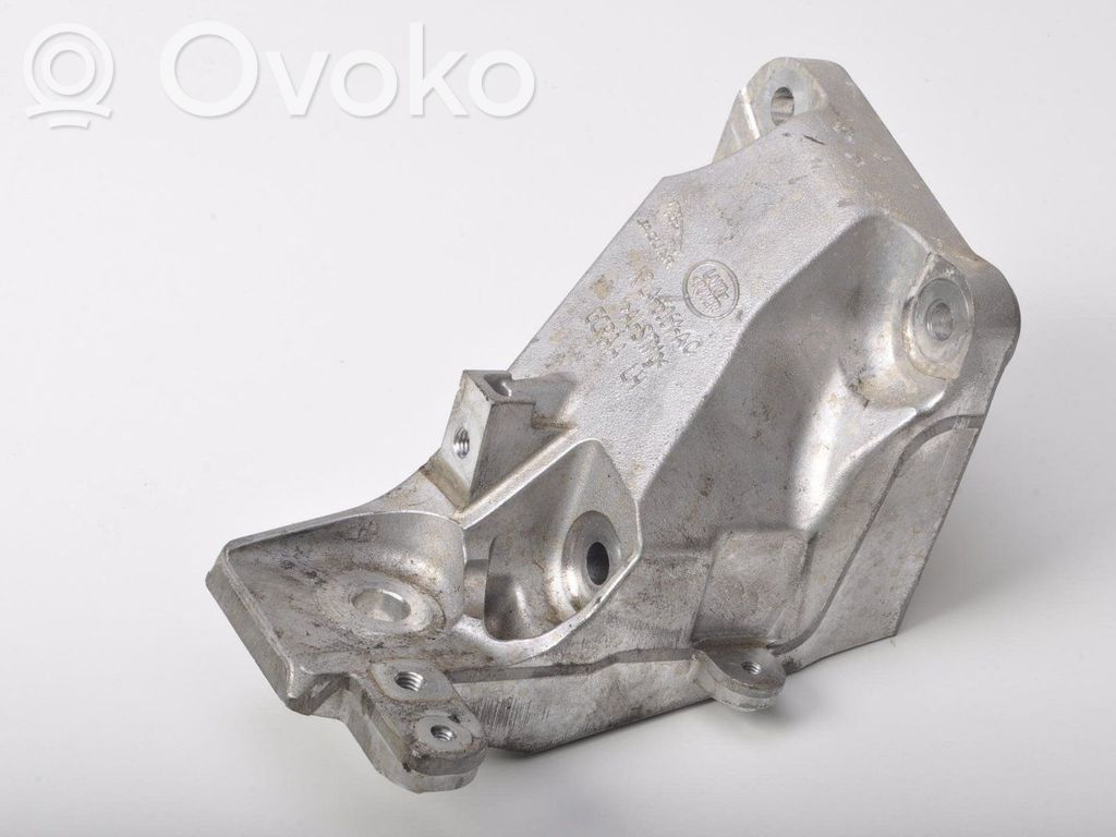 Land Rover Defender Generator/alternator bracket 
