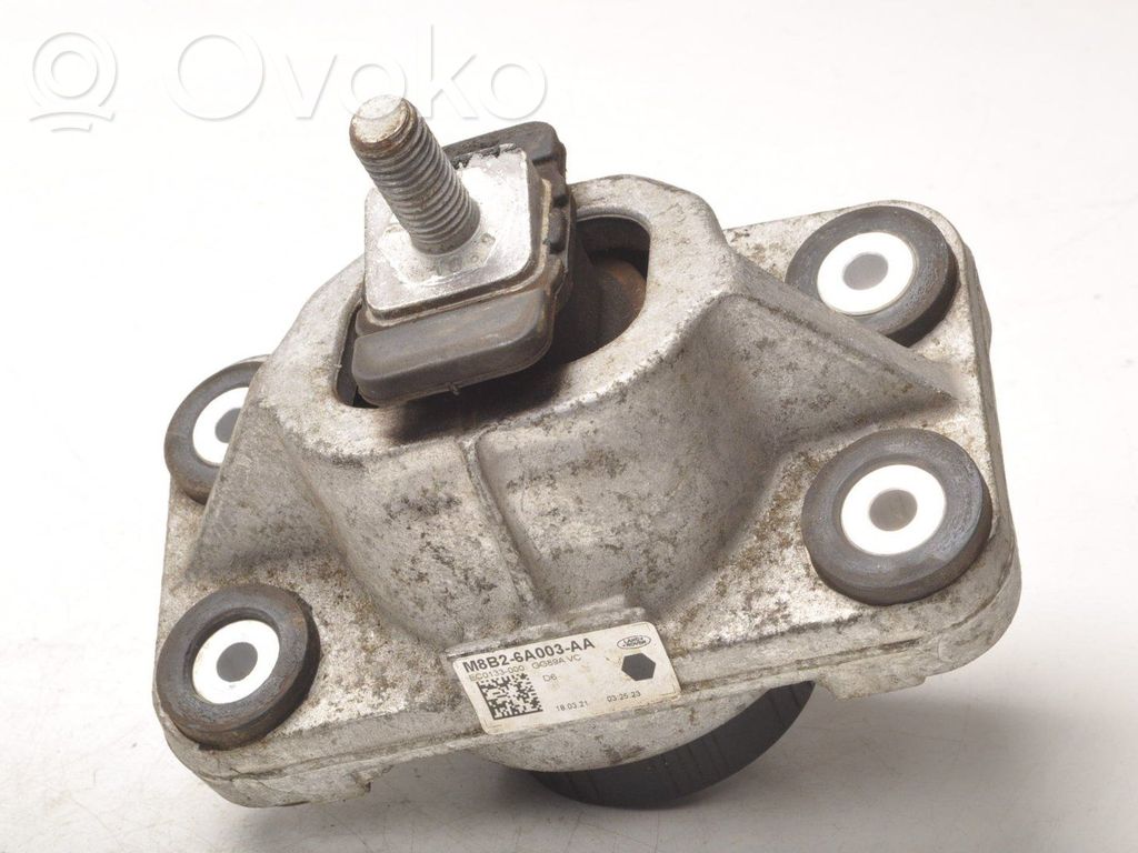 Land Rover Defender Engine mounting bracket 