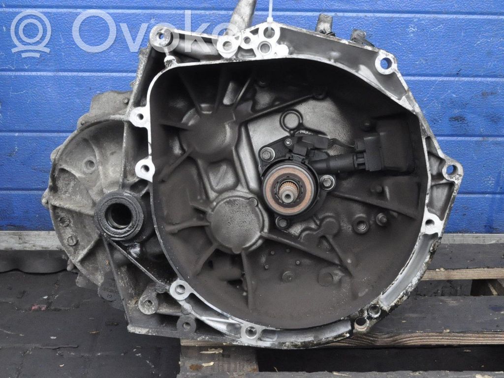 Peugeot 508 Manual 7 speed gearbox 