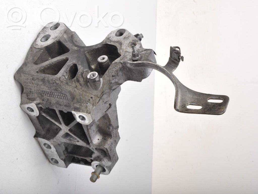 Land Rover Discovery Sport Generator/alternator bracket 