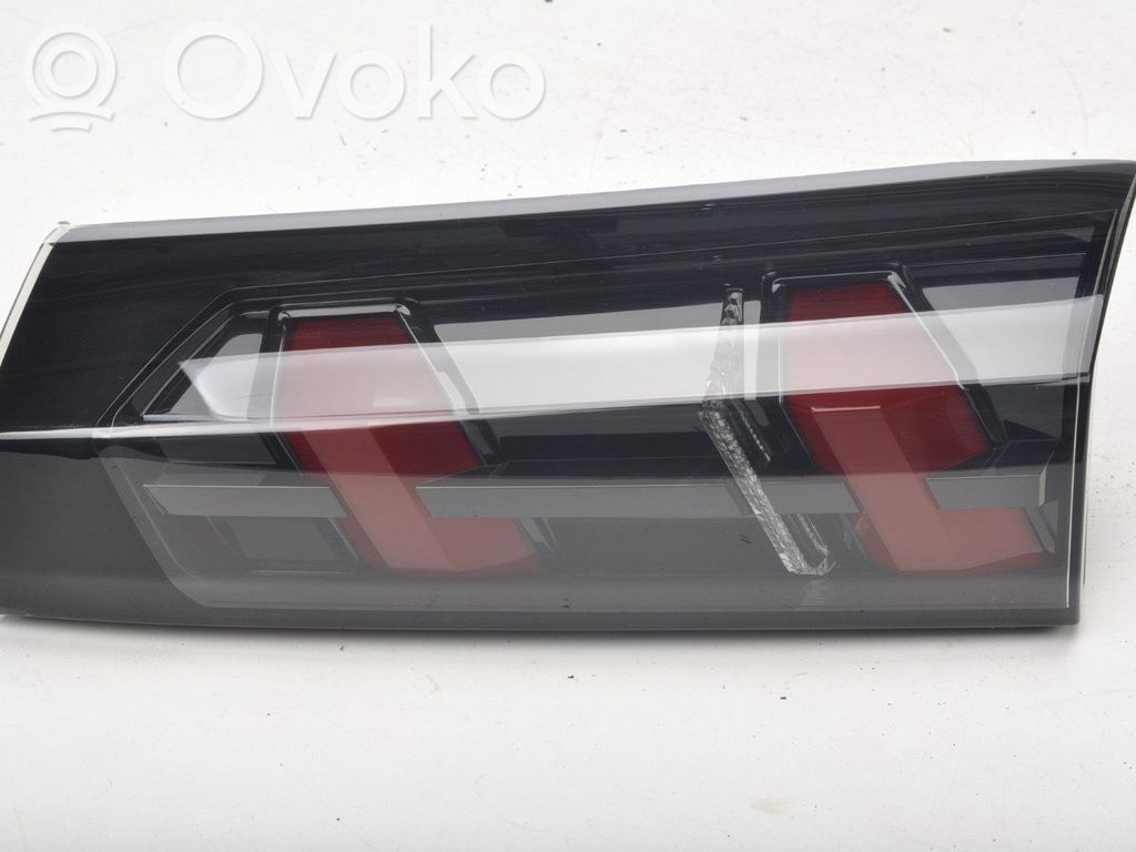 Peugeot 2008 II Takaluukun takavalot 