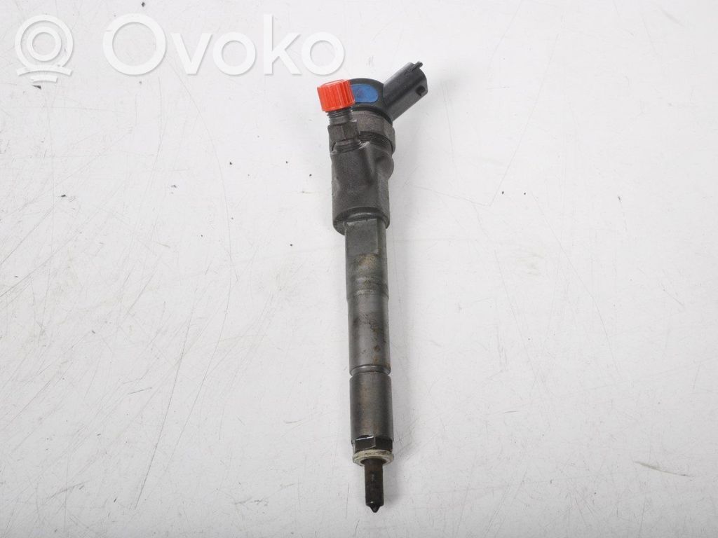 Toyota Yaris Injector combustibil 