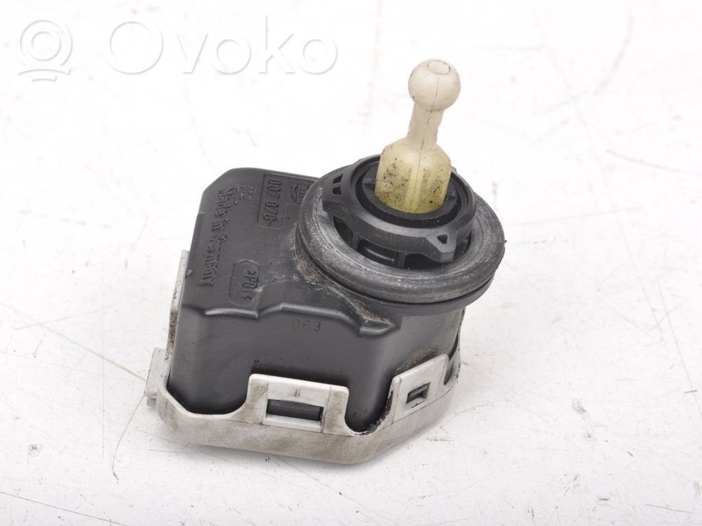 Headlight level adjustment motor   00787804