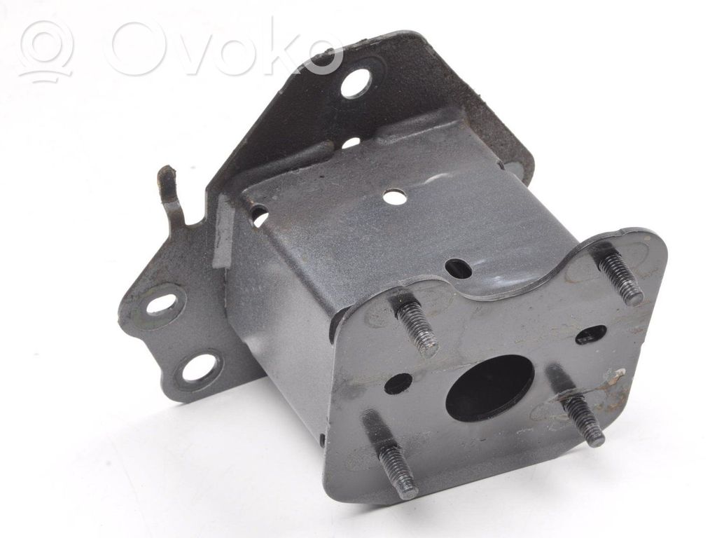 Nissan Qashqai J12 Absorber zderzaka przedniego 