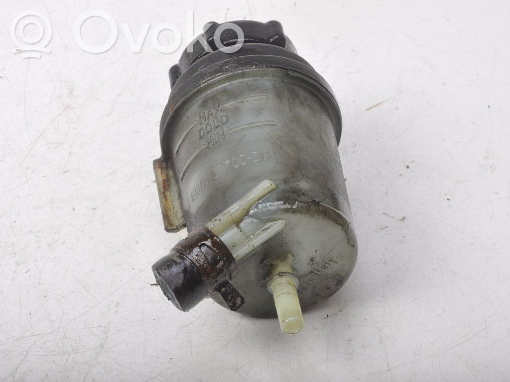 Ford Mondeo MK IV Vairo stiprintuvo skysčio bakelis 