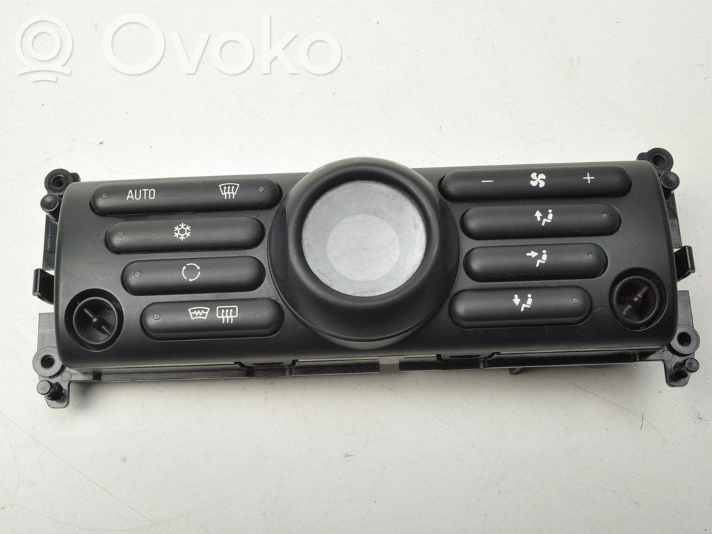 Climate control unit   6952390
