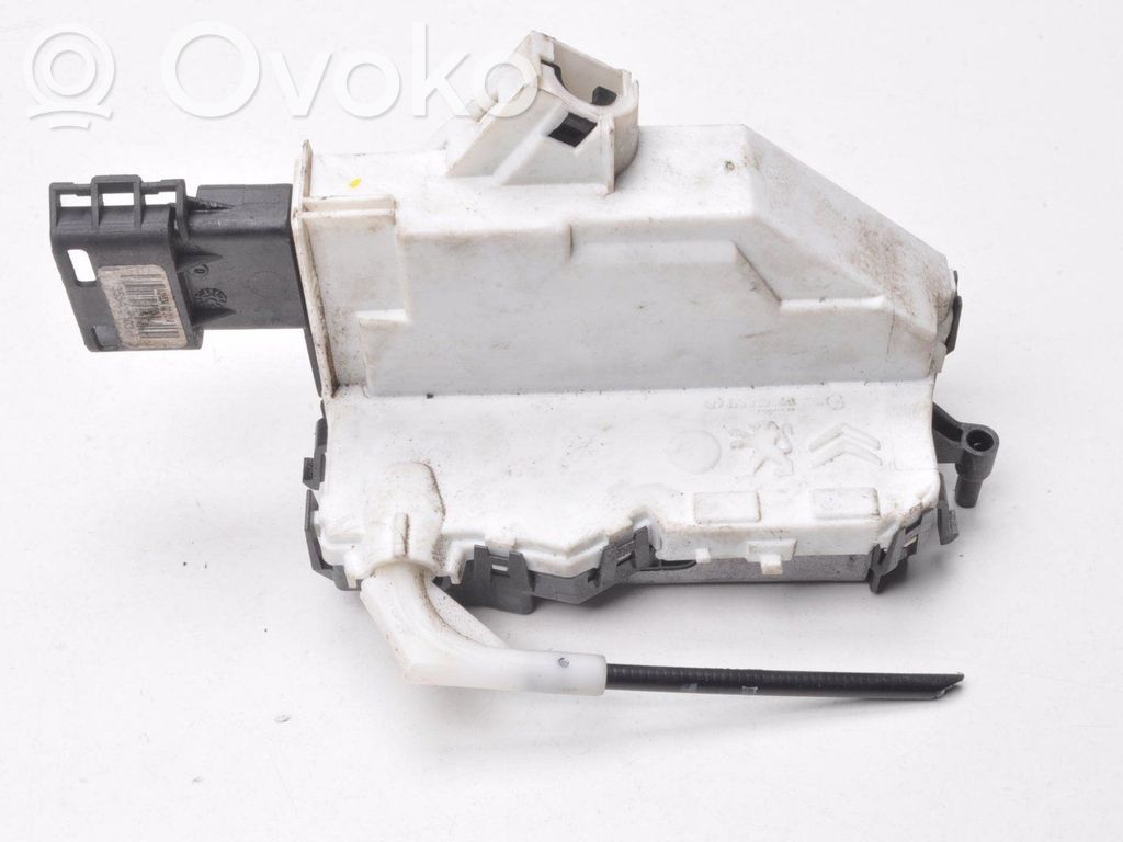 Peugeot Partner Front door lock 