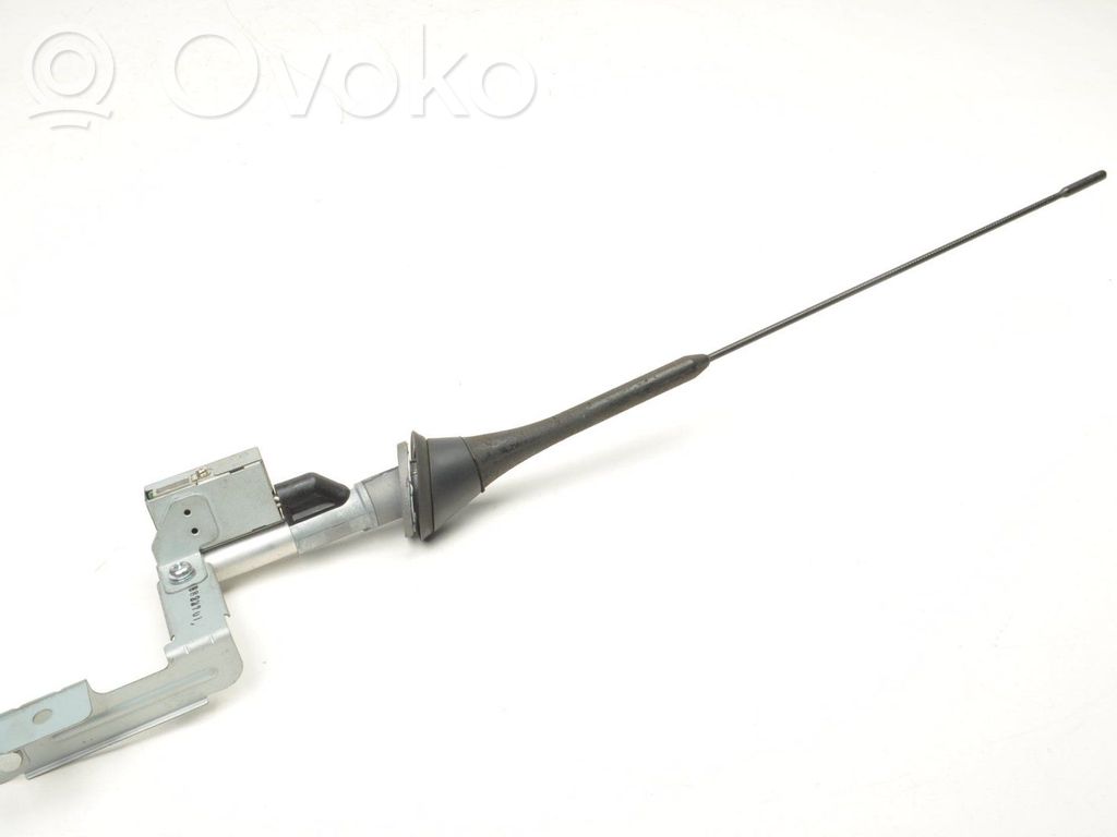 Radio antenna