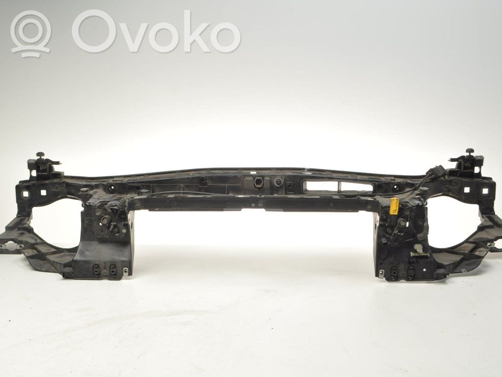 Ford Mondeo MK V Radiatoru panelis 