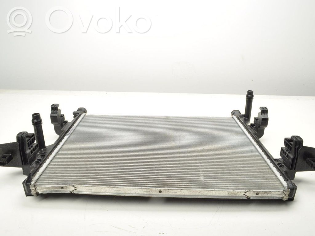 Ford Explorer Aušinimo skysčio radiatorius 
