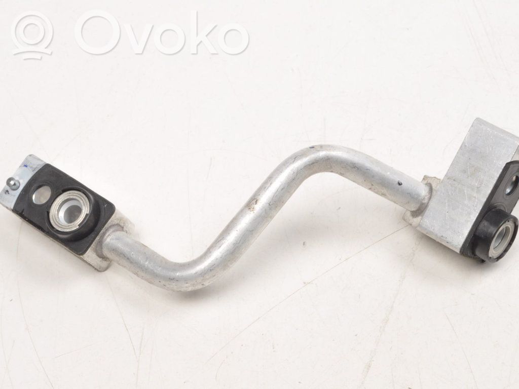 Ilmastointilaitteen putki (A/C)   1EE816527