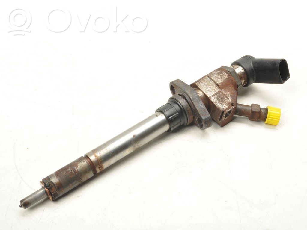 Ford Focus C-MAX Fuel injector 