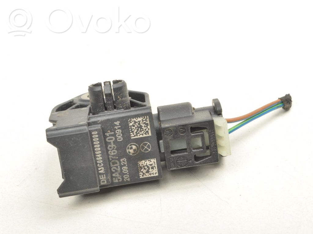 BMW i4 Airbagsensor Crashsensor Drucksensor 
