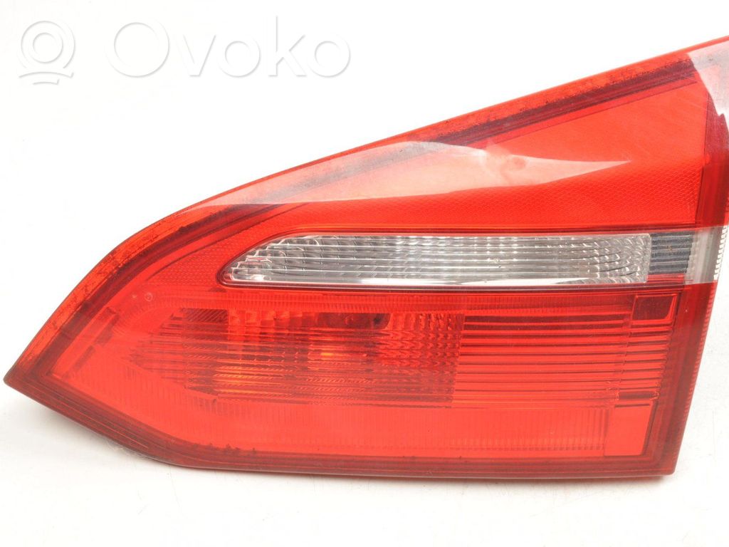 Ford Focus Takaluukun takavalot 