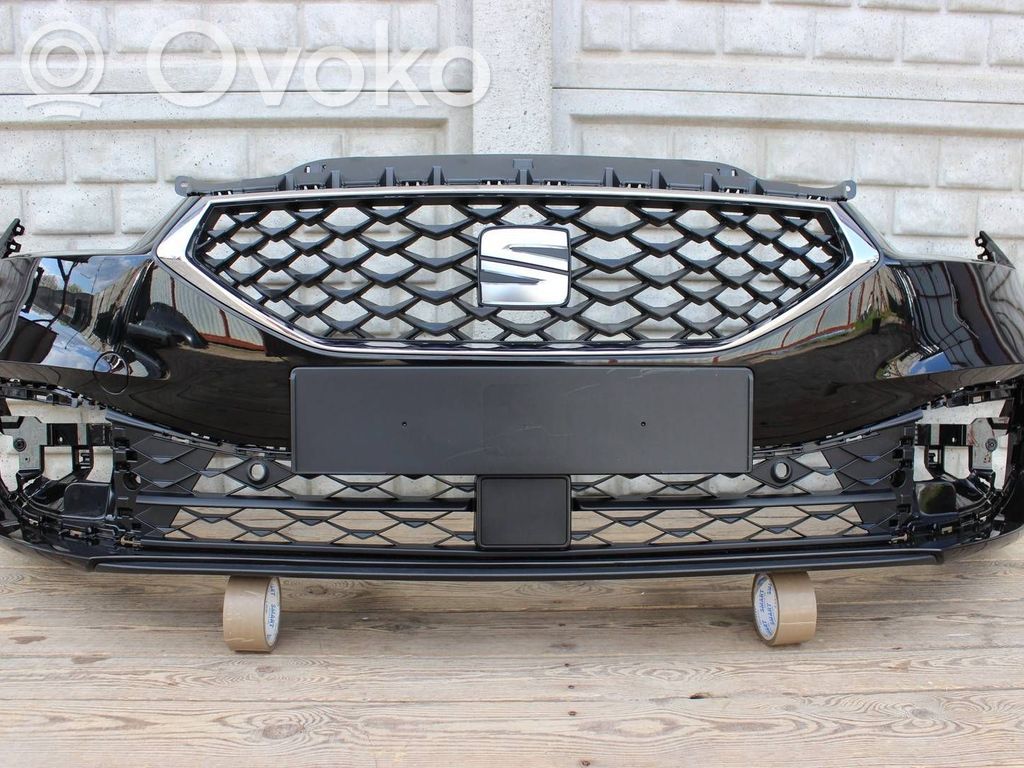 Front bumper   5FA807221H,5FA807221M