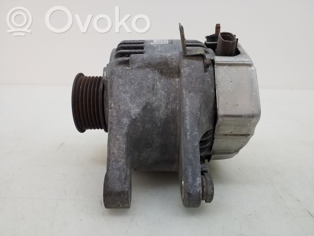 Toyota Corolla E120 E130 Ģenerators 