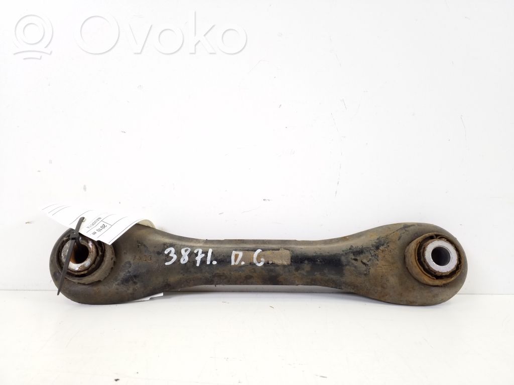 Volvo V50 Рычаг 