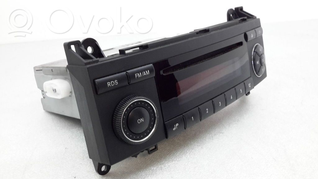 Mercedes-Benz A W169 Panel / Radioodtwarzacz CD/DVD/GPS 