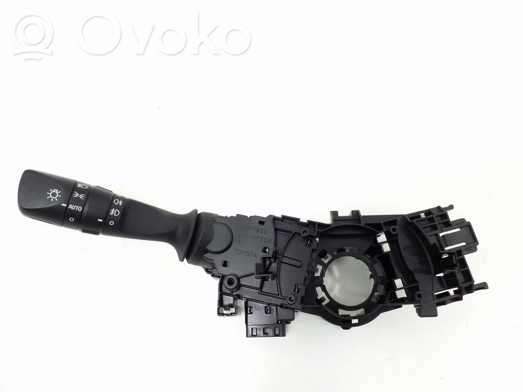 Toyota Auris E180 Wiper turn signal indicator stalk/switch 