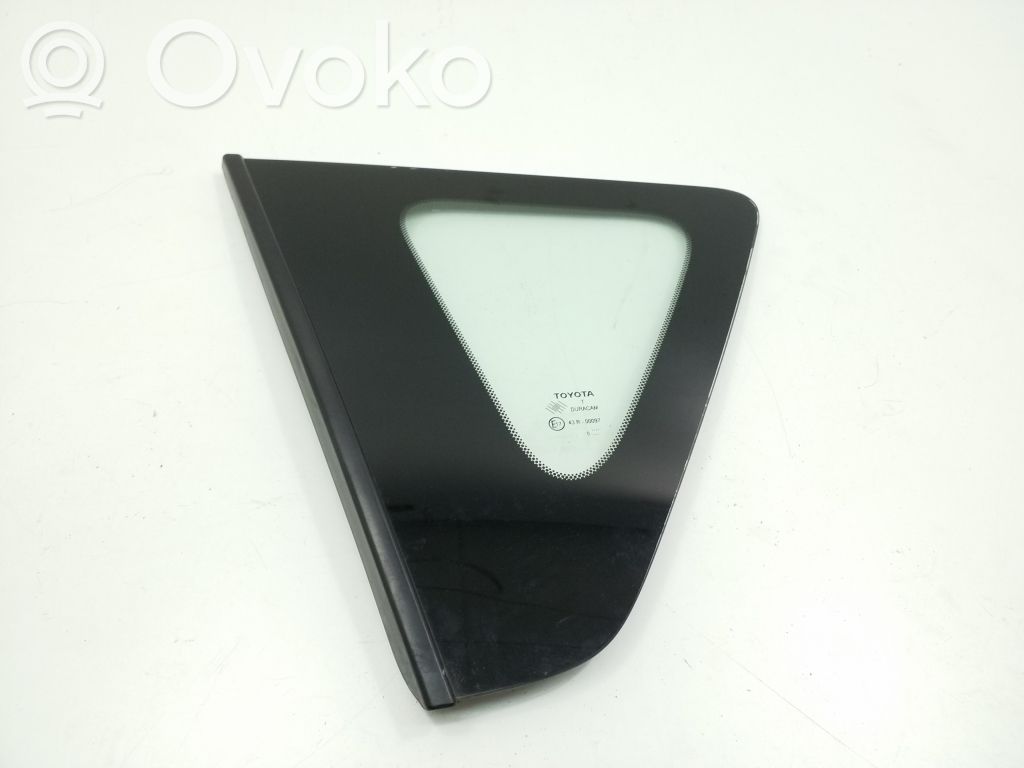 Toyota Verso Rear side window 