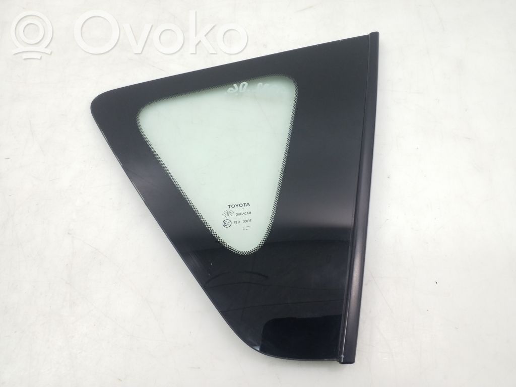 Toyota Verso Rear side window 