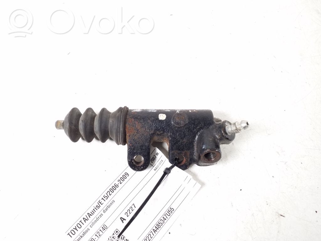 Toyota Auris 150 Kytkimen apusylinteri 