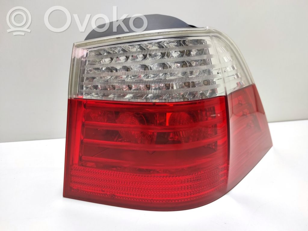 Rear/tail lights   7177694