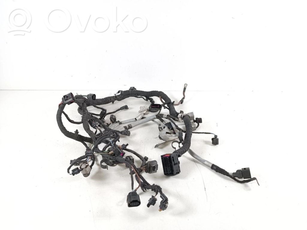 Volkswagen PASSAT B8 Cablaj motor 