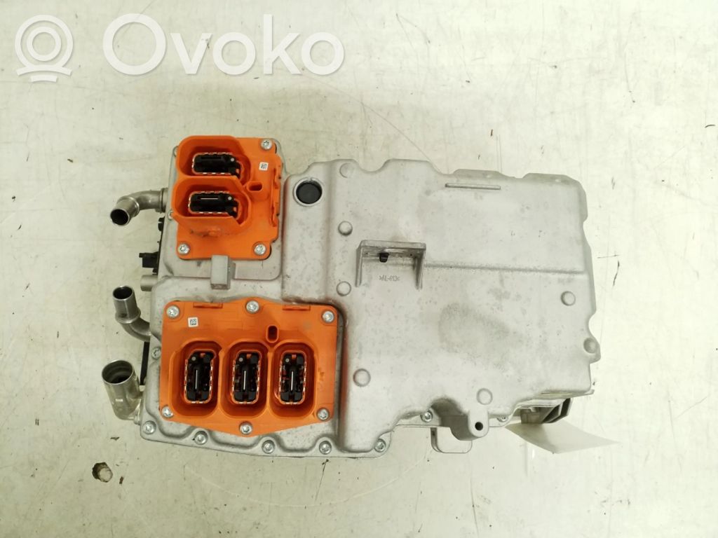 Inversor/convertidor de voltaje   32144041