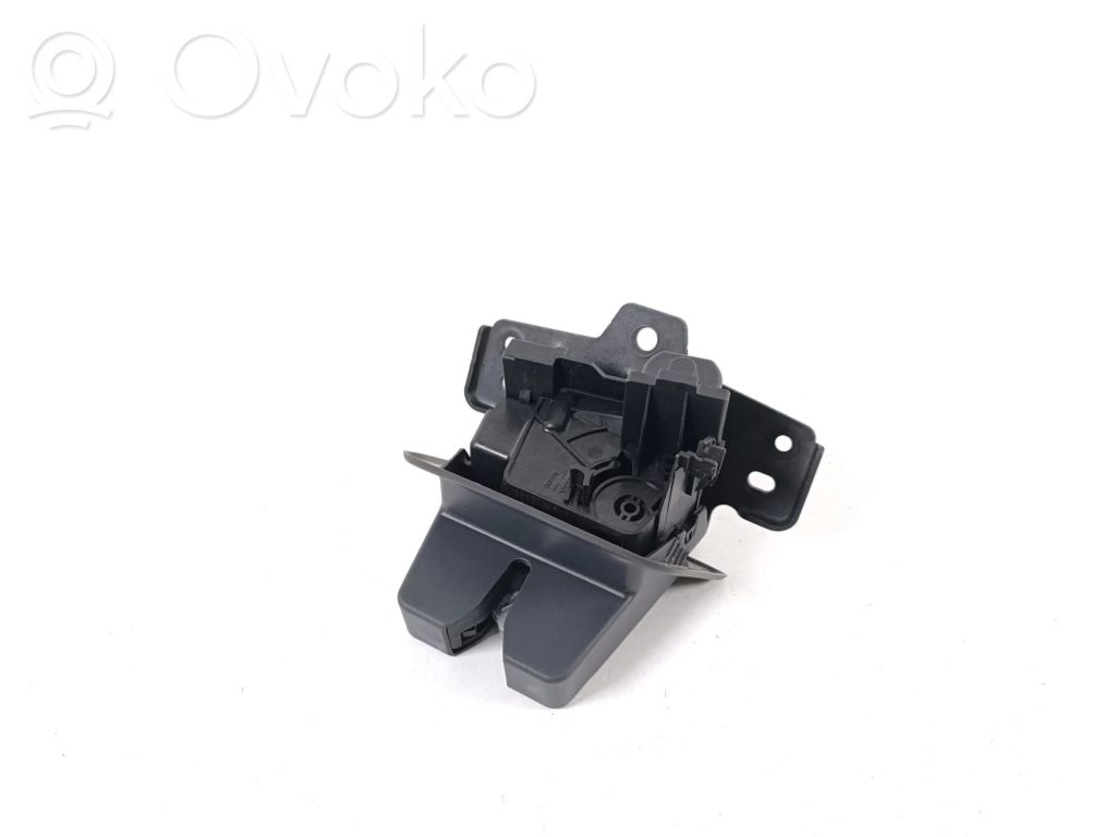 Volvo S60 Loading door lock 