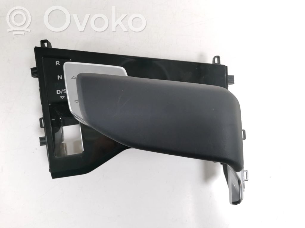 Gear shift switch/knob   P4KL713041A