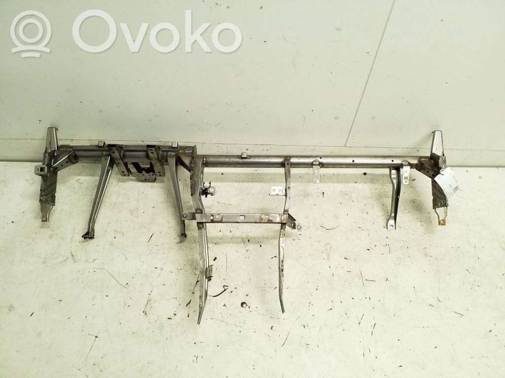 Volvo XC40 Stelaż / Belka deski rozdzielczej 
