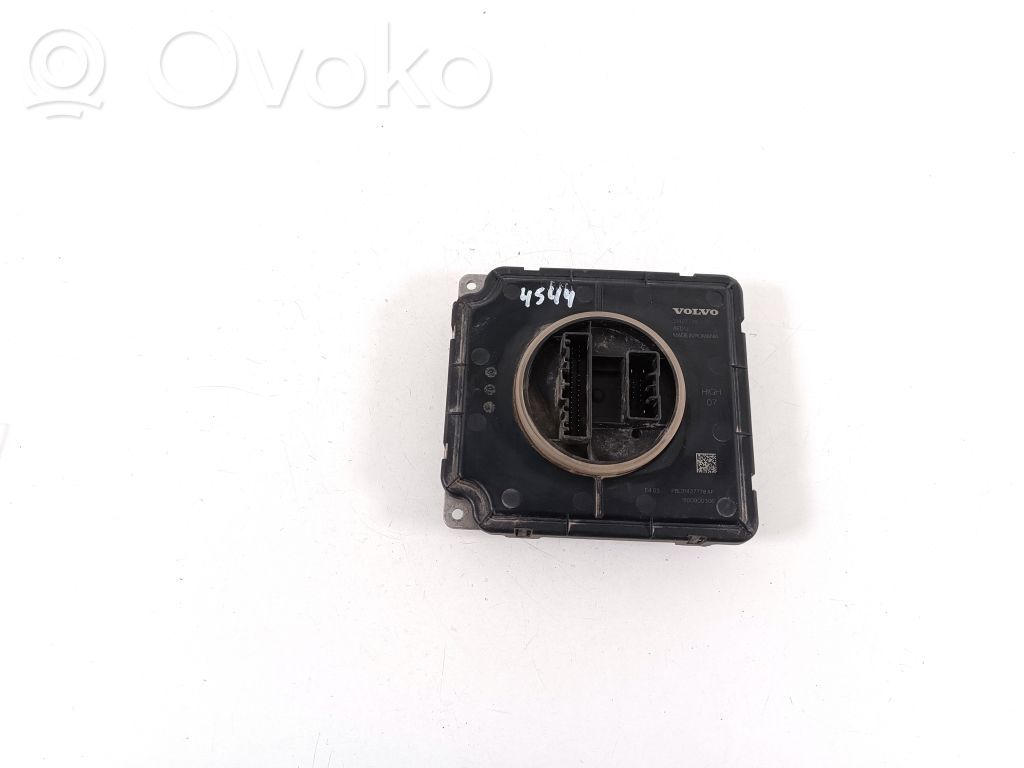 Volvo XC40 Unidad de control/módulo de los faros xenón 